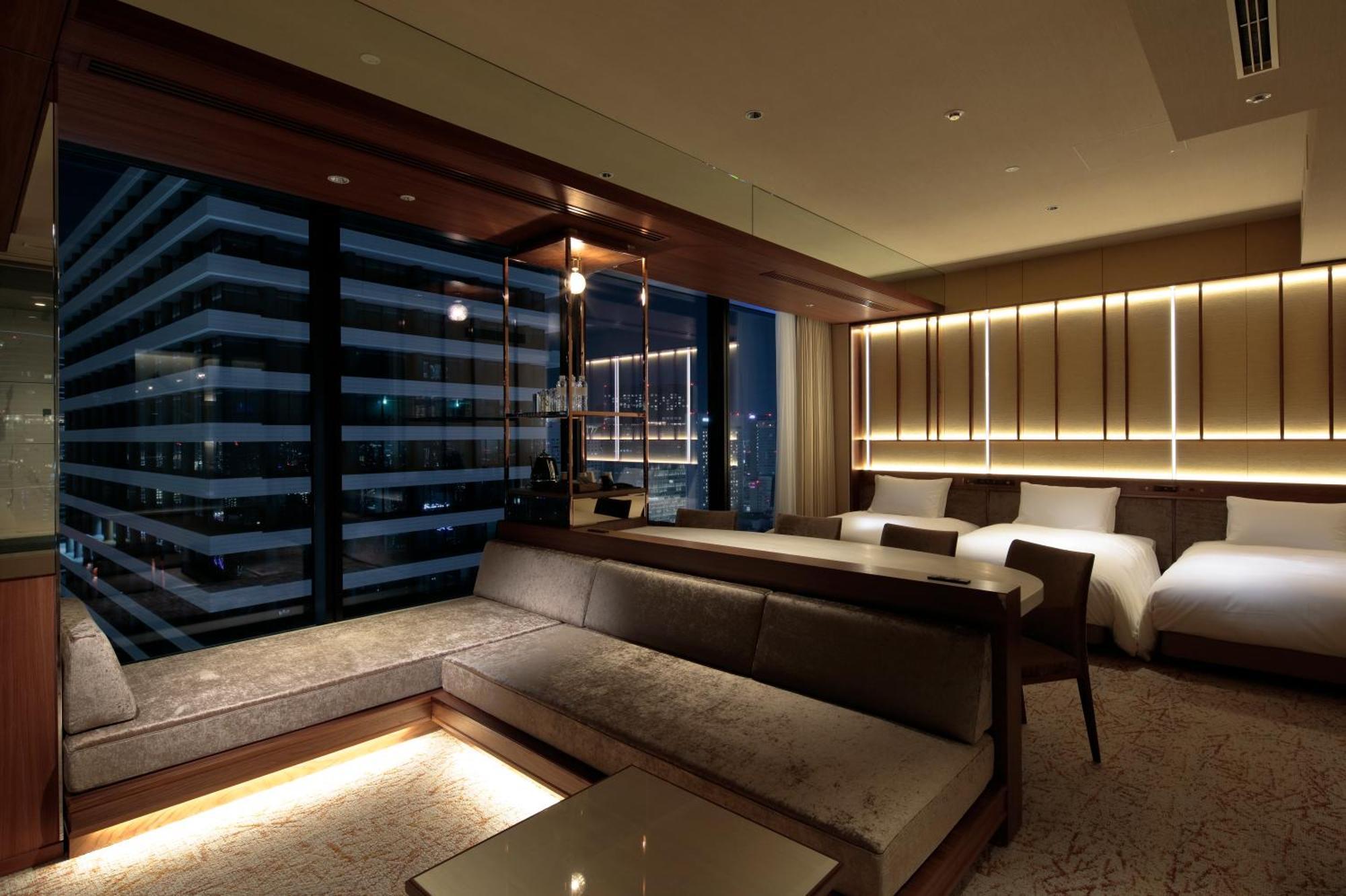 Candeo Hotels Osaka The Tower Ngoại thất bức ảnh A room at the hotel