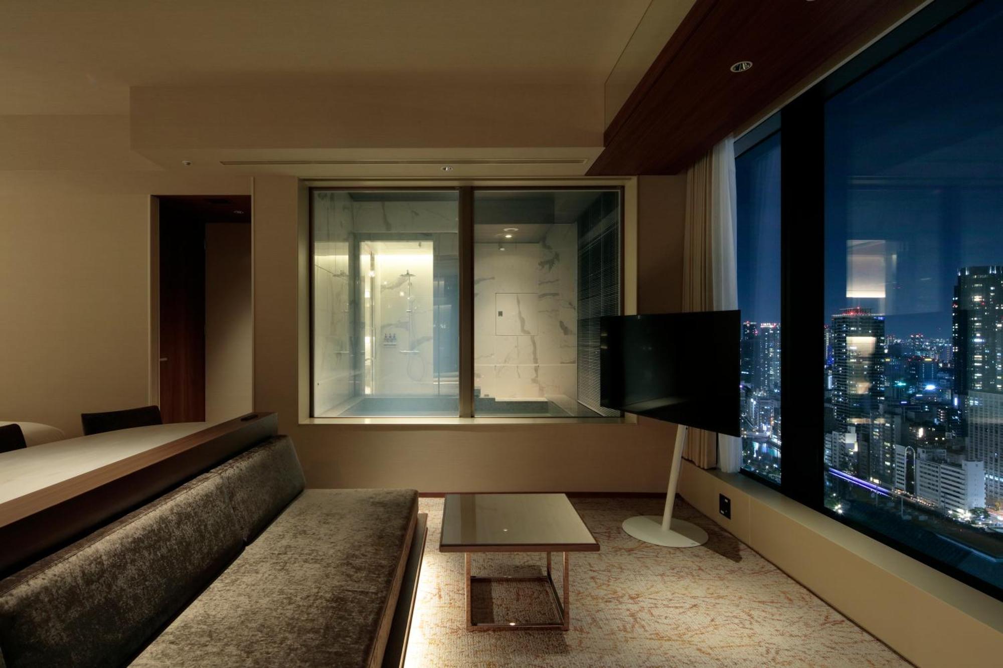 Candeo Hotels Osaka The Tower Ngoại thất bức ảnh A room at the hotel