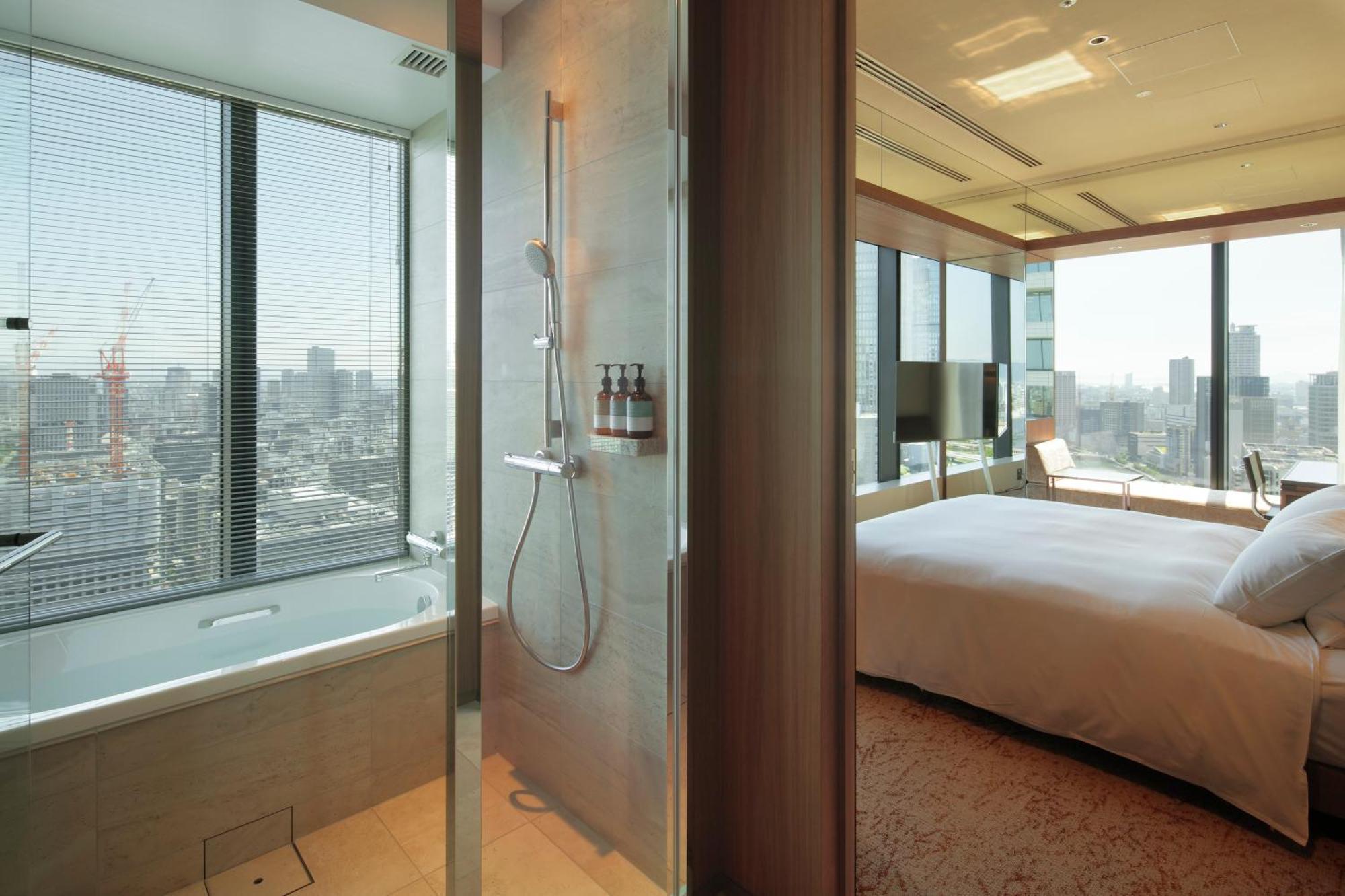 Candeo Hotels Osaka The Tower Phòng bức ảnh A suite at the hotel